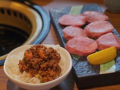 上等牛舌-炼火烤肉店