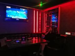 -好乐迪(张扬路八佰伴店)