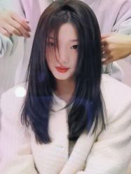 -FRIDAY星期五专业美发沙龙