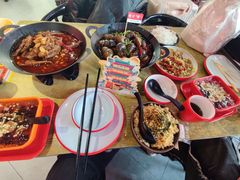 -老闵田螺馆·南昌特色小炒(梦时代店)