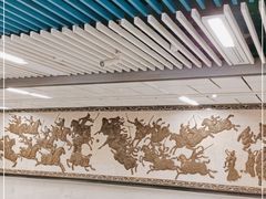 -体育场(地铁站)