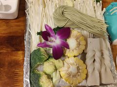 -老鼎万春卤菜(五代传承创始老店)