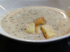 -OLD TREE老树咖啡·西餐厅(台山人工湖店)