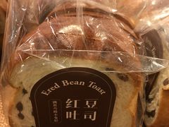 红豆吐司-红跑车蛋糕世界(清江路店)