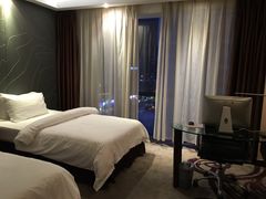 -福州金融街万达鳌峰洲地铁站锦江都城酒店