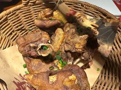 -魏铭鱼头捞饭(晋阳路店)