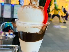 -DQ·蛋糕·冰淇淋(大宁国际商业广场店)