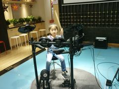 -IN-SHOW音秀音乐艺术中心 架子鼓钢琴(大宁校区)