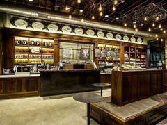 -星巴克臻选(惠州华贸天地1楼店)