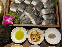 -围炉肉舍丹东海鲜烤肉·烤活鳗(步行街店)