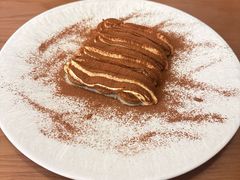 -Mark&Mars Restaurant