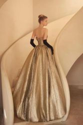 -纯色时光婚纱艺术馆WHITE