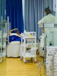 -蕾特恩专业祛痘