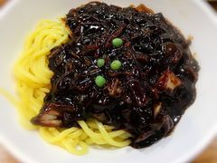 炸酱面-香港饭店0410(弘大店)