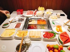 -海底捞火锅鲜切牛肉主题店(长寿路店)