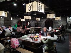 大堂-红九格老火锅(三峡广场店)