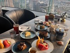 -Hi City·城市之巅