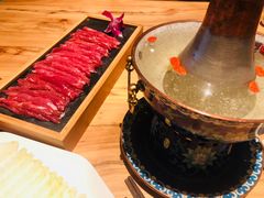 -额尔敦传统涮火锅·烧烤(鑫源山庄店)