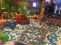 -酷洛小镇(步步高新天地购物广场店)