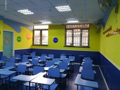 -LILY英语思维馆(玉泉路店)