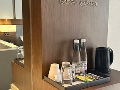 -乔治莫兰迪酒店(济南解放路山东大学店)