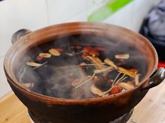 -威邵鸡煲(西华路总店)