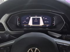 -一嗨租车(凤凰机场店)