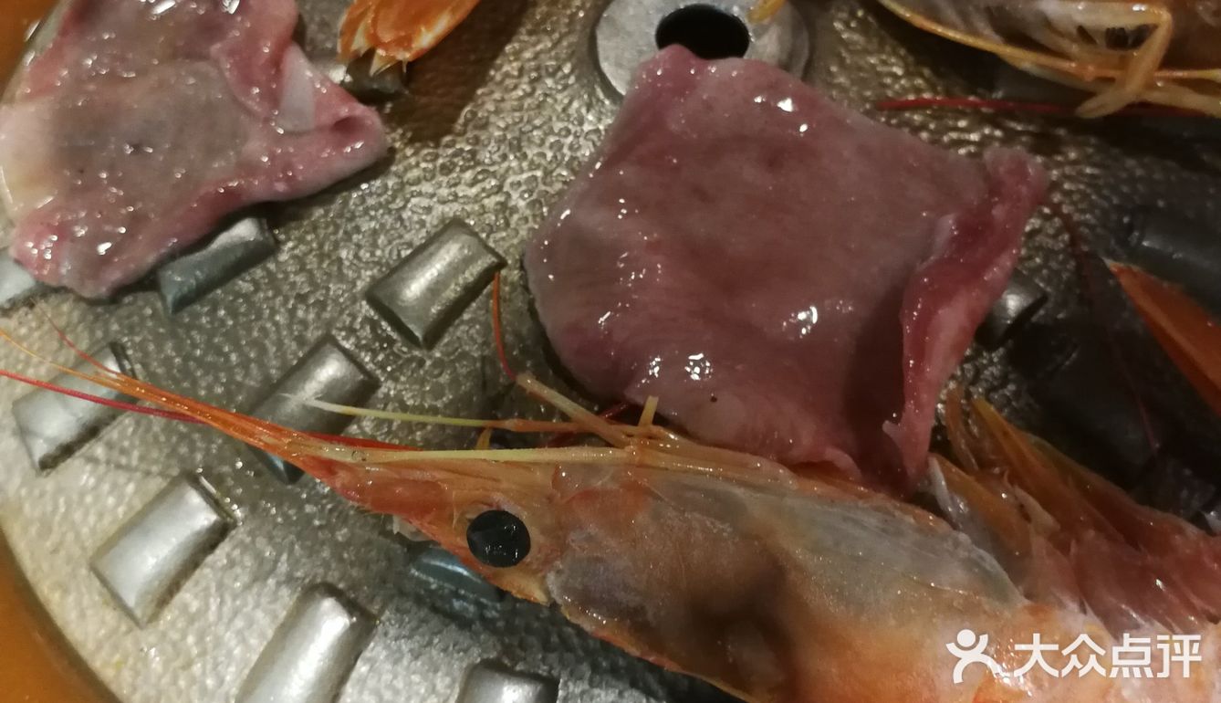 可选择余地大，各类烤肉值得推荐