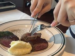 -Wolfgang’s Steakhouse 沃夫冈牛排馆(上海白玉兰广场店)