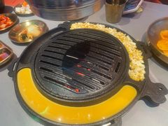 -轻烧烤肉(光谷步行街店)