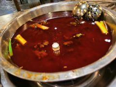 -肖肖酸萝卜鱼火锅(总店)