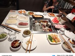 -海底捞火锅(长宁路龙之梦店)