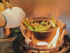 -天宝食坊·啫啫煲大排档(西华路店)