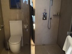 -广州天河希尔顿酒店