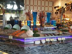 -棕榈阁·巴西烤肉海鲜自助餐厅(中州皇冠假日酒店)