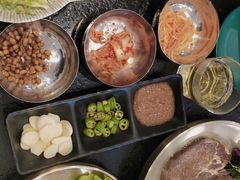 -臻牛烤肉