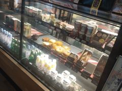 -星巴克(杭州西湖银泰1F店)