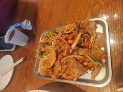 -喝丢一只鞋海鲜烧烤(市场店)