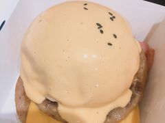 芝士熔岩牛肉汉堡-前进5路汉堡炸鸡(汉街skp店)