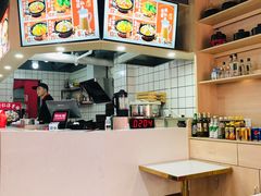 -回味碗土家洋芋饭(财信城市国际店)