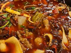 -鸿顺老铁锅美蛙鱼府(解放碑店)