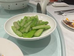 -渝信川菜 · 川味家常菜(财富购物中心店)