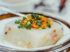 瑶柱金腿蒸萝卜糕-凤凰楼酒家·粤宴点心(华强北店)