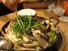 八爪鱼牛肉锅-东吉馆韩式餐厅(八经街总店)
