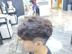-藤野造型·专业烫染店