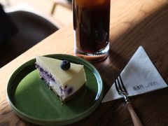 蓝莓芝士蛋糕-前叁門