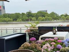 -MONICH牛排融合餐厅(和义大道购物中心店)