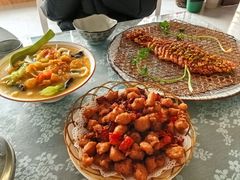 -天天向上素食餐厅(五台山店)