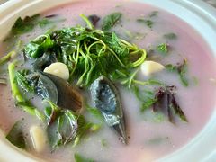 皮蛋小米菜汤-勐巴拉云顶餐厅