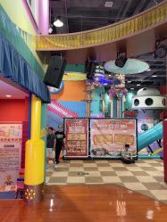-欧酷世界动力星球(王府井奥莱UP TOWN店)